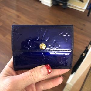 Louis Vuitton purple card holder Vernis